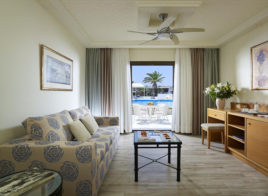 Knossos Royal Villas Херсониссос Экстерьер фото